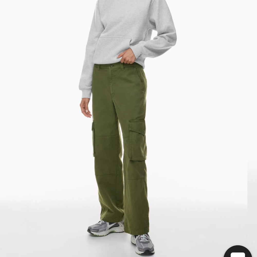 Aritzia TNA Supply Cargo Pants NWT